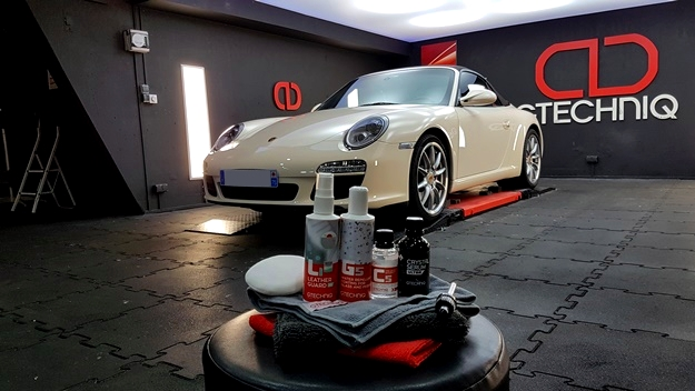 Ceramic coating on a 997-series Porsche 911 Carrera S