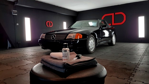 Mercedes-Benz SL 600 V12 with Gtechniq ceramic body protection