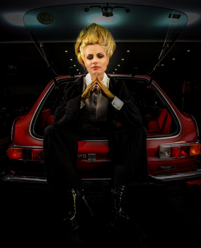 Virtuoso Detailing team member